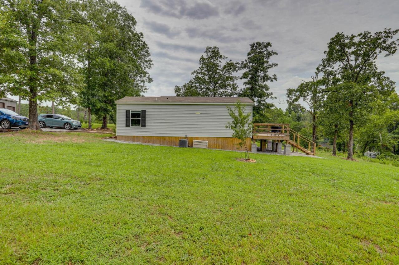 Rural Mt Olive Cabin Rental With White River View! Melbourne Esterno foto