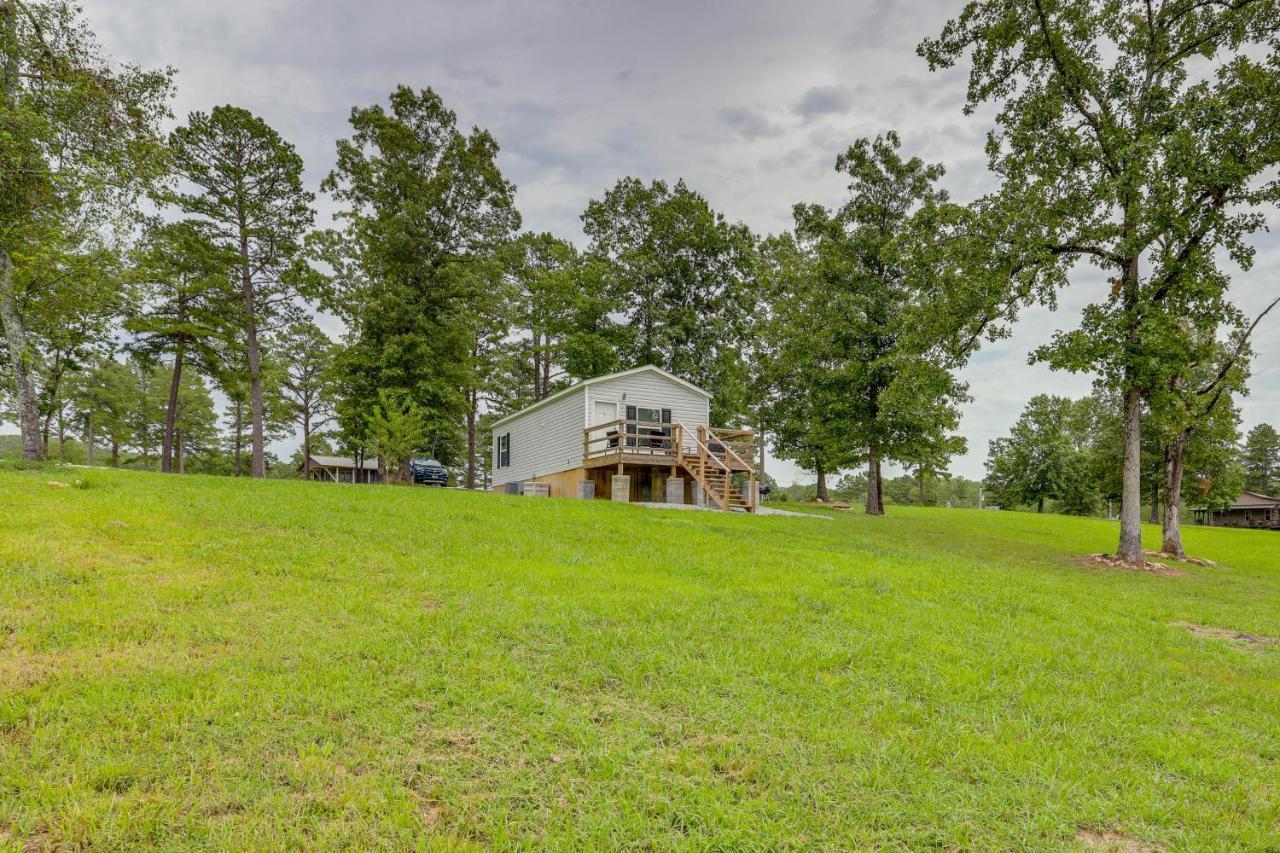 Rural Mt Olive Cabin Rental With White River View! Melbourne Esterno foto